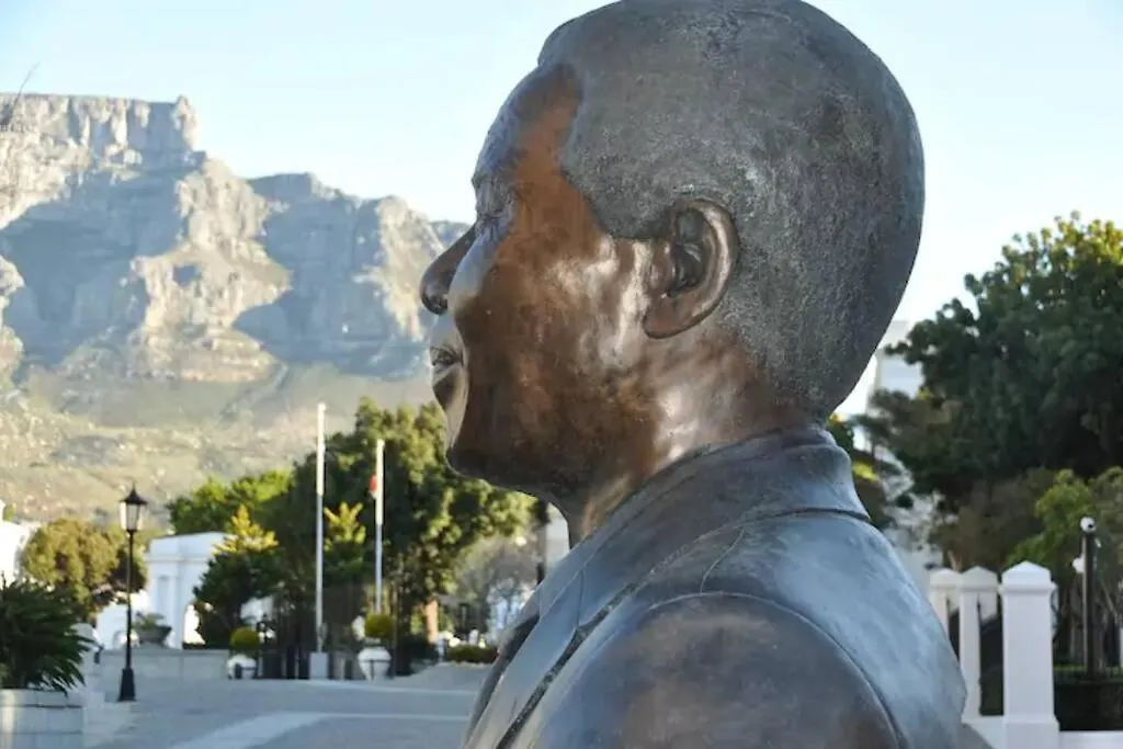 Mandela Rhodes Place Studio 603 Cape Town